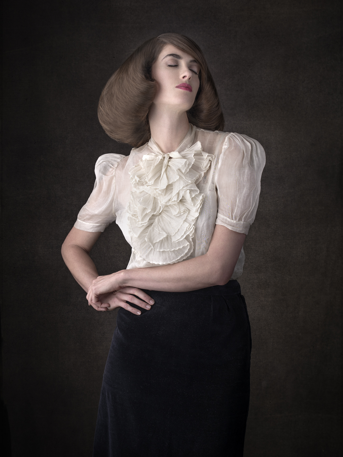 Classic Beauty Fashion Model Portrait | Dovis Bird Agency Photography